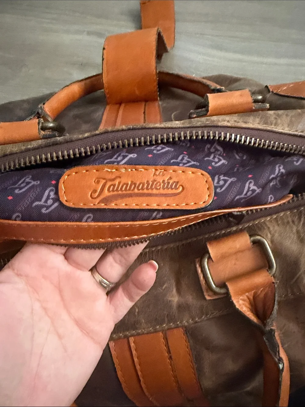 Men's Two-Tone Brown Leather Weekender Bag